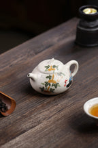 《茄瓜》 国家级工艺美术师 鲍玉华 装饰：李玮（江苏省陶瓷艺术大师，正高)原矿家藏梨玉段，280cc，菱形9孔出水