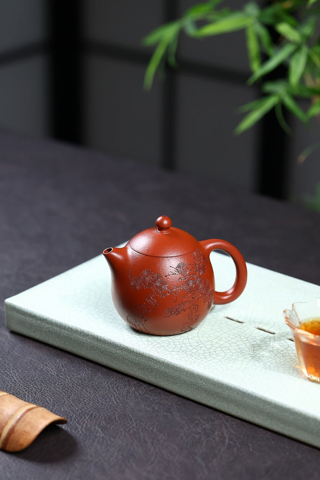 《龙蛋》 国家级工艺美术师 鲍玉华 装饰：李玮（江苏省陶瓷艺术大师，正高)原矿家藏大红袍，160cc，菱形14孔出水