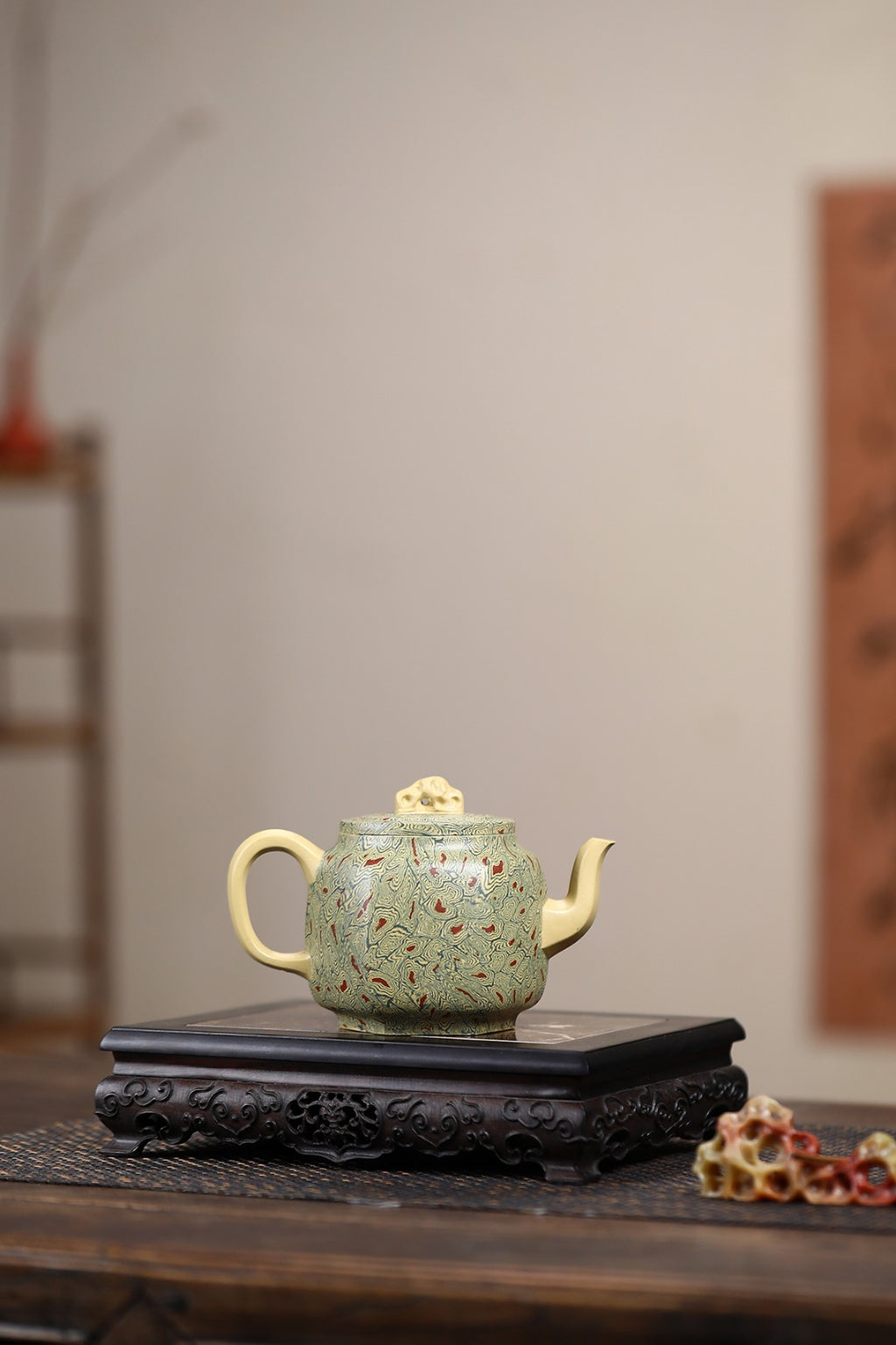 《高六方》 国家级工艺美术师 鲍玉华 原矿本山绿泥，300cc。
