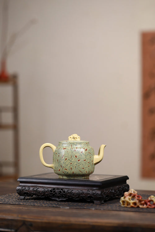 《高六方》 国家级工艺美术师 鲍玉华 原矿本山绿泥，300cc。