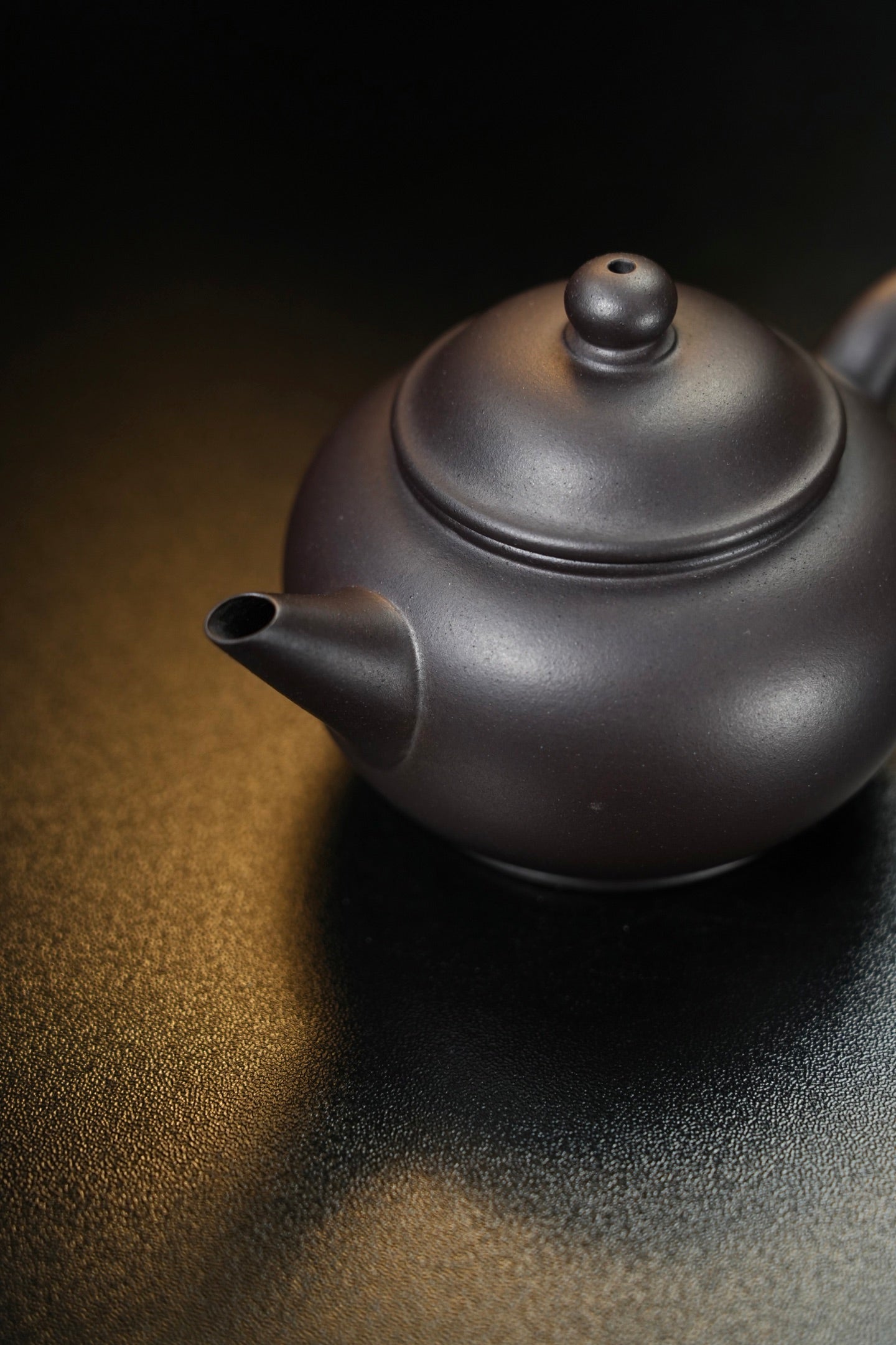 【花语·把玩器】 原矿优质黄金段泥·120cc·内推孔
