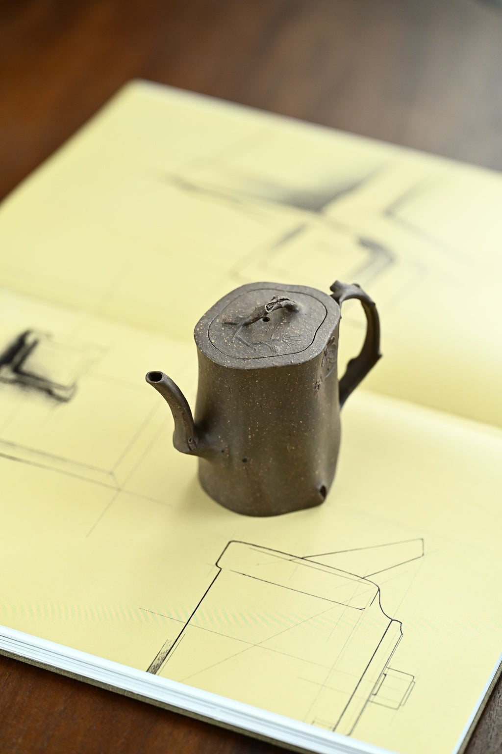 岁寒三友·全手工/花器实力派作品 /容量120cc/极品青段 身筒俊秀挺拔，流把架构筋骨精干秀巧