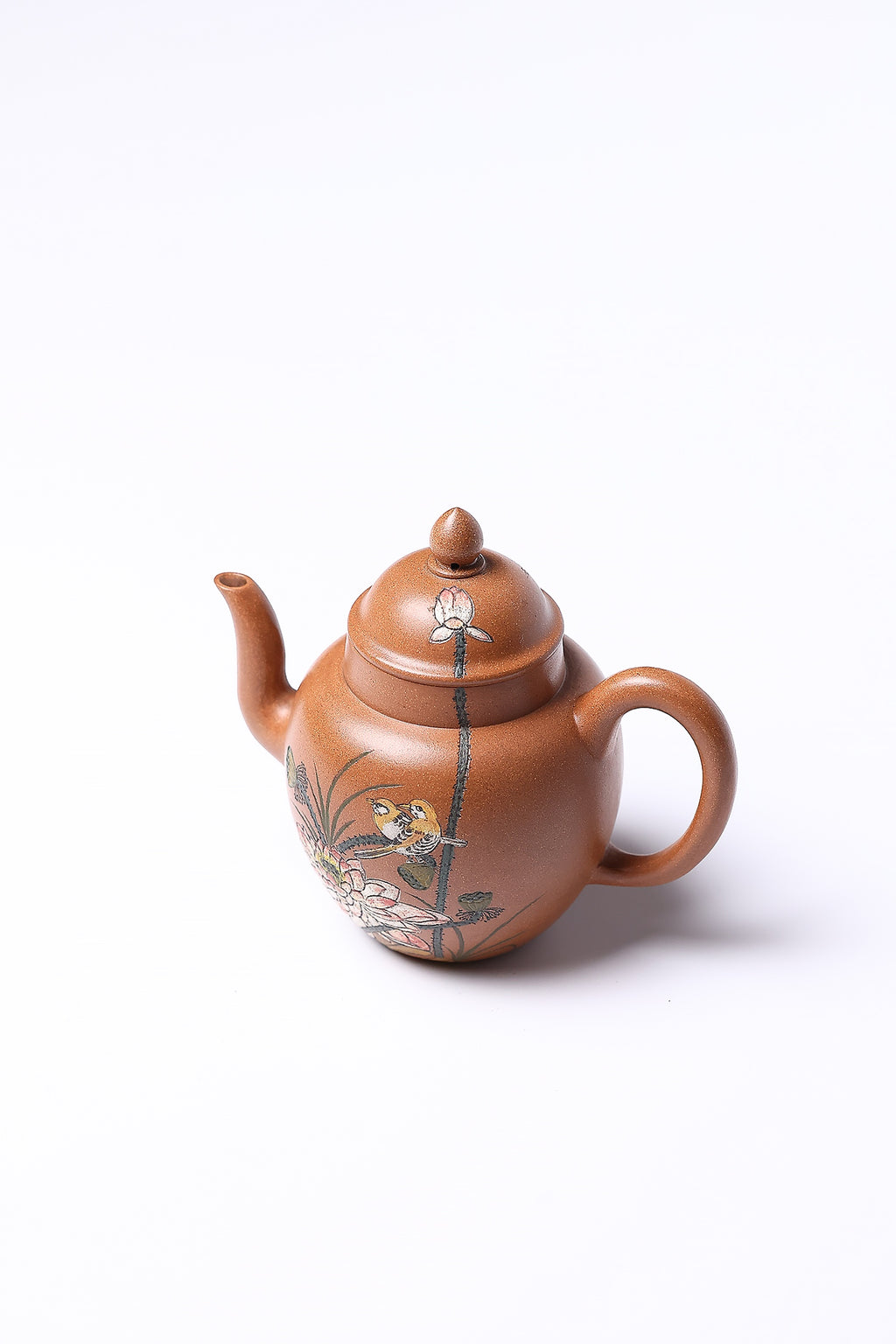 【宫灯】 作者 ：邵忠源 泥料：玉砂段 容量：260cc   经典宫灯壶式，选用玉砂段泥精工成型