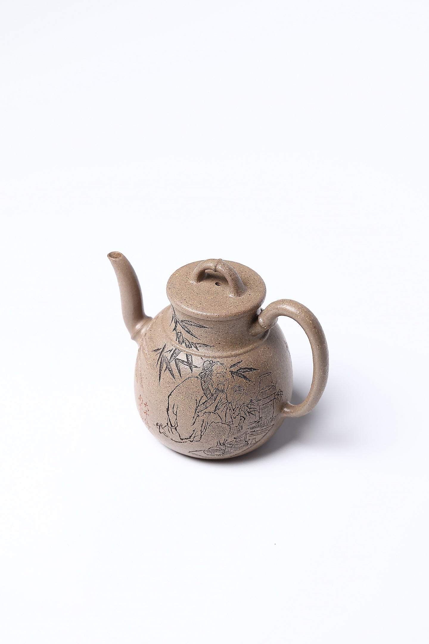 【竹节小酒壶】 作者 ：邵忠源 泥料：五彩段泥 容量：230cc  作品介绍：  此壶取竹节为形，甄选五彩段泥手工打造