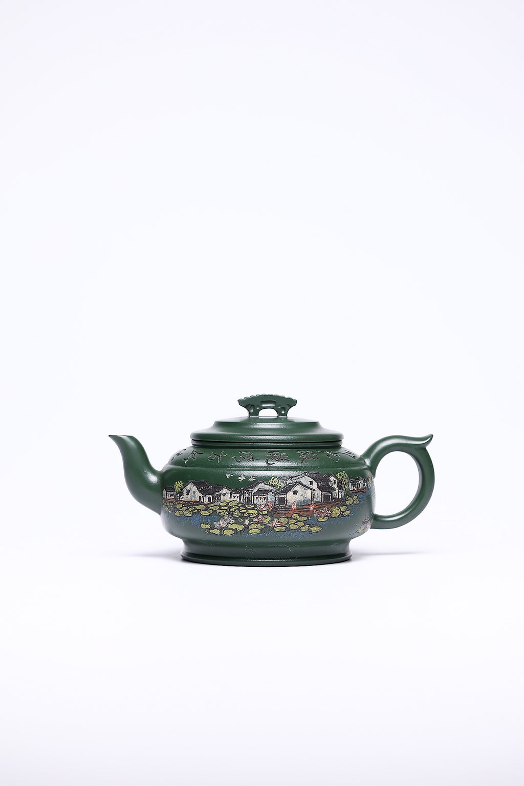 【上新桥】 作者 ：邵忠源 泥料：大亨绿泥 容量：400cc  作品介绍： 经典上新桥壶式，甄选绿泥精工塑造