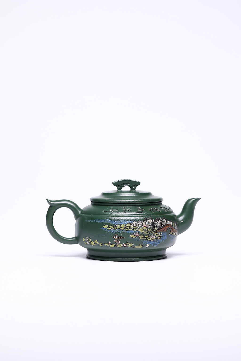 【上新桥】 作者 ：邵忠源 泥料：大亨绿泥 容量：400cc  作品介绍： 经典上新桥壶式，甄选绿泥精工塑造