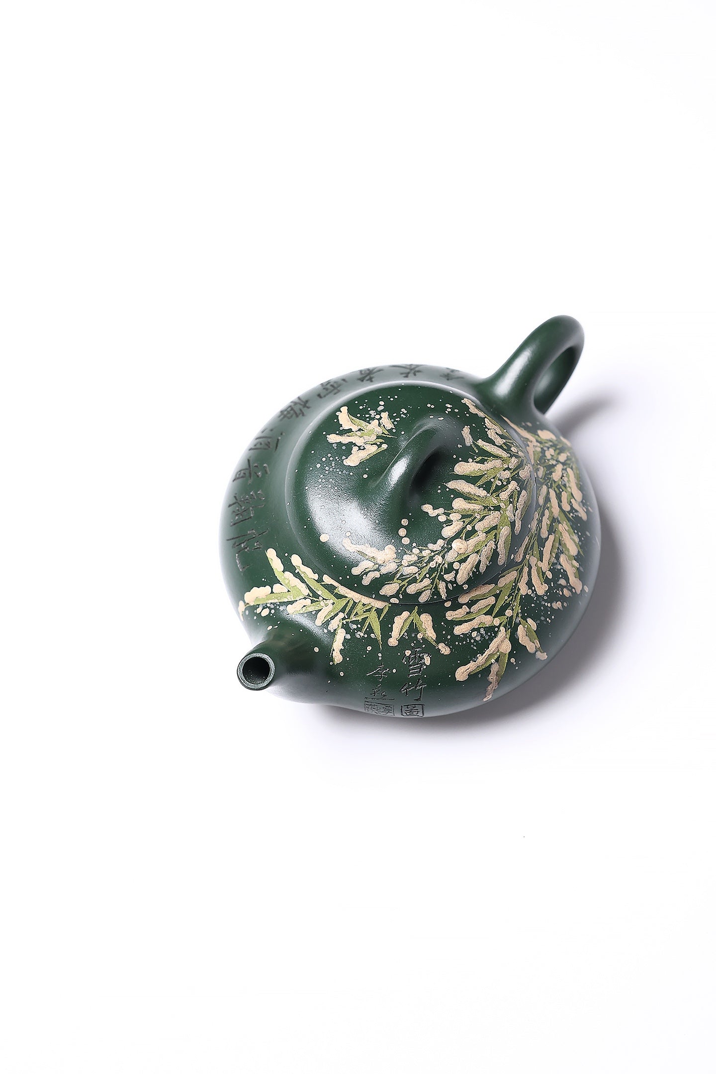 【汉棠石瓢】 作者 ：邵忠源 泥料：大亨绿泥 容量：300cc  作品介绍：  此器为经典汉棠石瓢，选用珍稀绿泥精工锻制