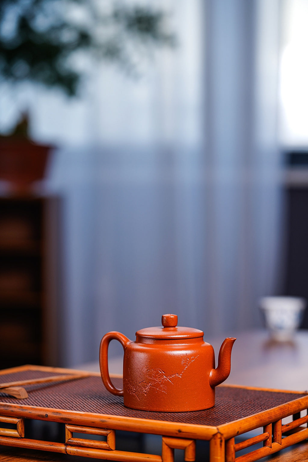 文人雅器！国高工精品！  品名：漱泉壶  泥料：原矿优质朱泥  容量：200cc  作者：郁老师 （高级工艺美术师）