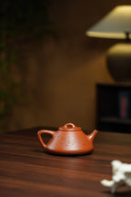 稀世罕见·紫砂臻品｜沈更轶大师巅峰《子冶石瓢》 典藏传世·高端礼赠·潜力重器👍 ——原矿优质降坡泥·260cc ——正高级工艺美术师·沈更轶 亲制