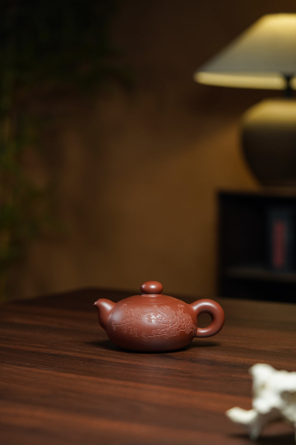 中国紫砂界当代梅王·朱炳浩(石陶）本工巅峰臻品《玉珠壶》｜稀世臻藏·礼藏天花板重器！(可接高端定制)——原矿优质底槽清·220cc ——任淦庭大师高徒｜朱炳浩（石陶）之作
