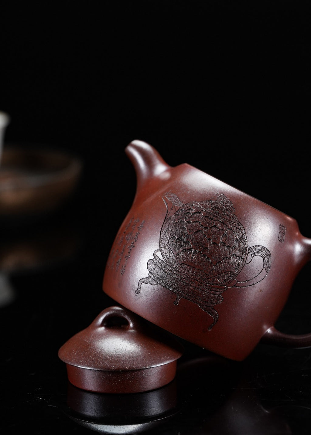 蒋蓉之女 传世花器｜蒋艺华·非遗紫砂巅峰重器《秦权壶》收藏传世·高端礼赠艺术珍品！  ——原矿优质段泥柴烧·420cc ——中国传统陶瓷艺术大师·蒋艺华 制