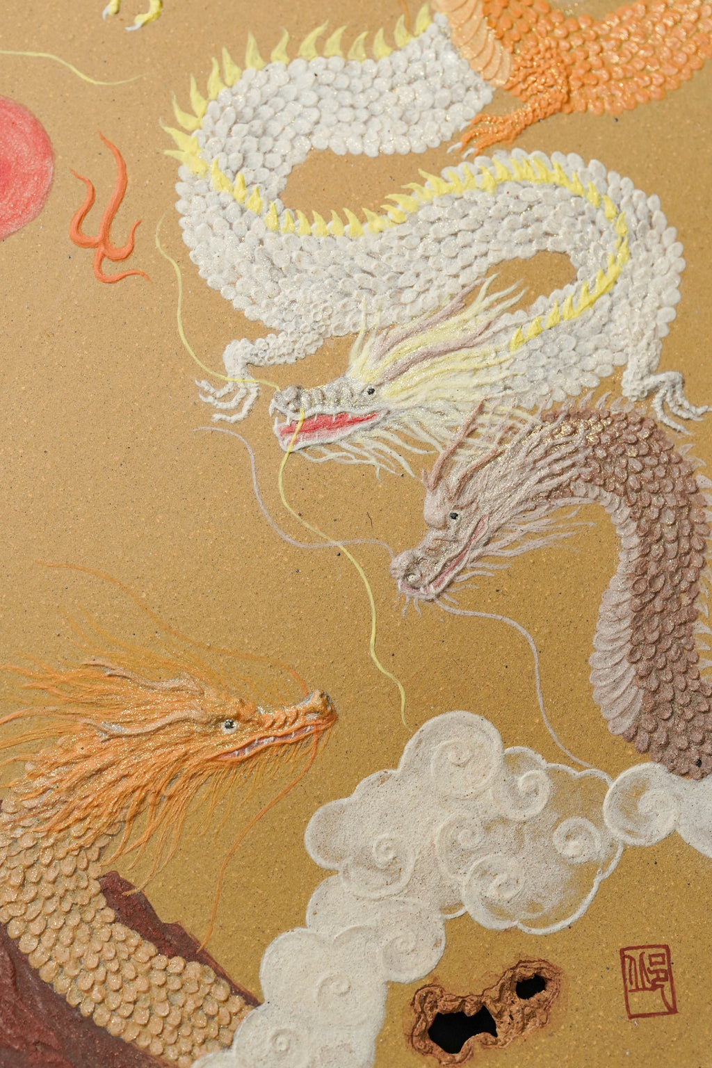 特色专利馆藏紫砂重器｜竹报平安·九龙呈祥干泡盘《竹报平安·九龙呈祥干泡盘》为专利原创世间唯一孤品