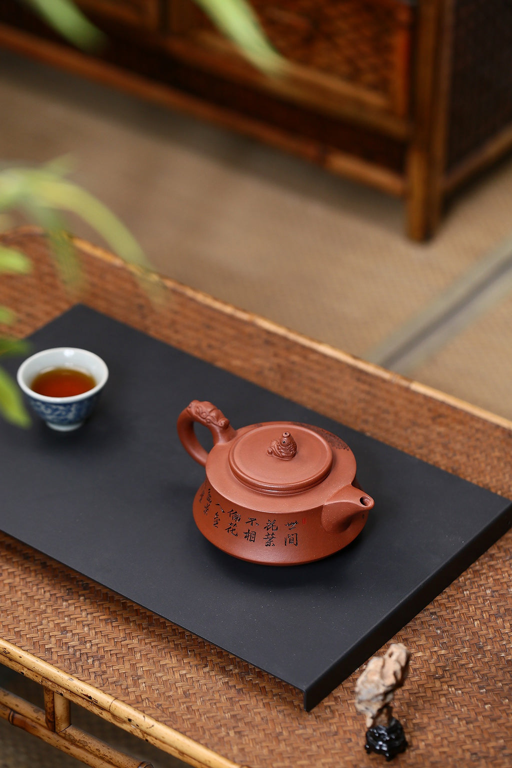 研高收藏重器【 渔趣】 作者：刘红仙 职称：研究员级高级工艺美术师 容量： 380cc 泥料： 稀有清水泥