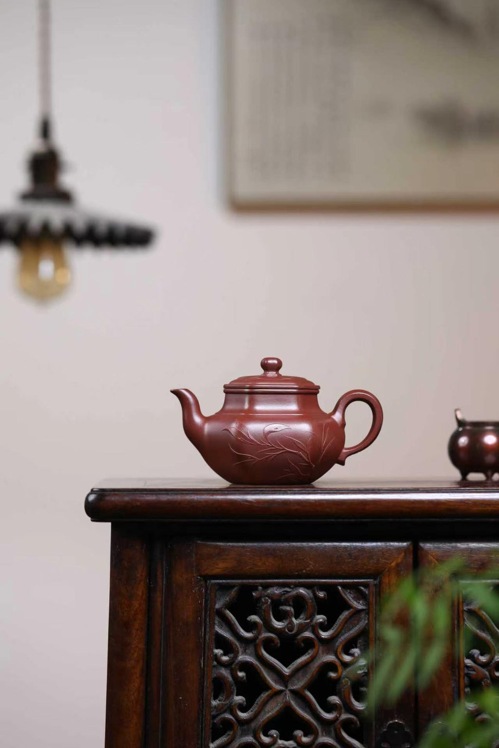 收藏重器【 六方菱花】 作者：徐老师 容量： 170cc 泥料： 紫泥大红袍