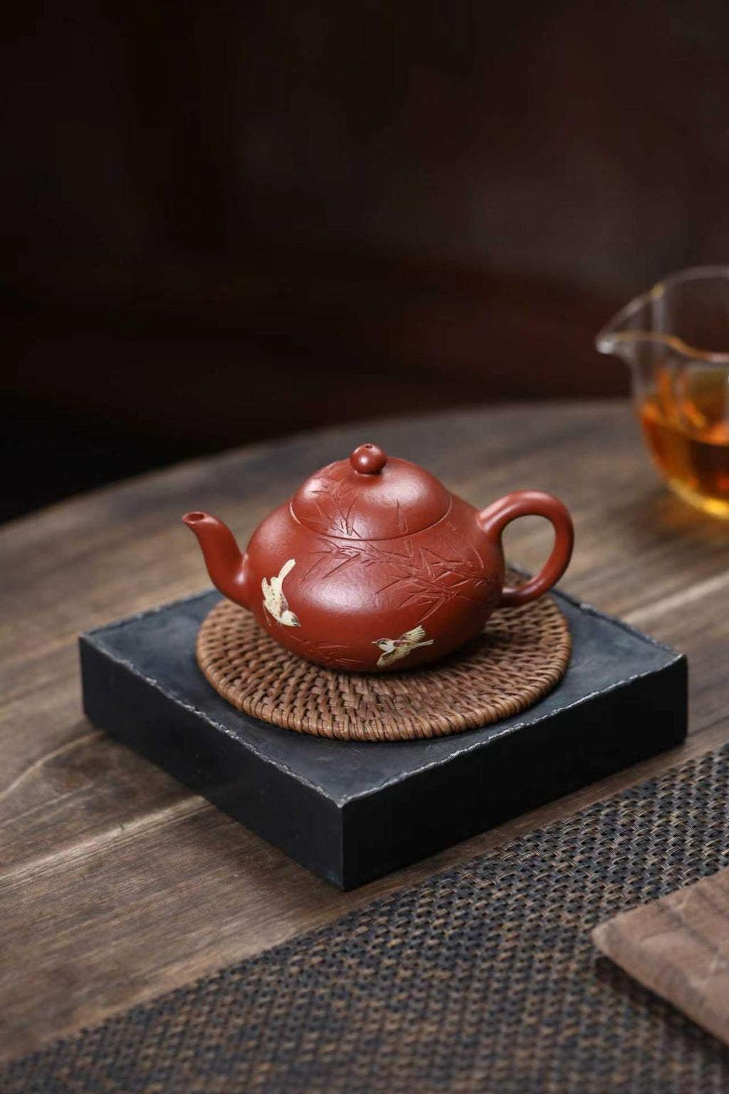 金鼎收藏重器【 梨形】 作者：徐老师 容量： 200cc 泥料： 金鼎贵妃红
