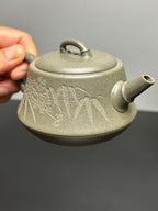 中国紫砂界当代梅王·朱炳浩(石陶）本工巅峰臻品《劲竹石瓢》——原矿优质松华青段·180cc（梅竹双清） ——任淦庭大师高徒｜朱炳浩（石陶）之作