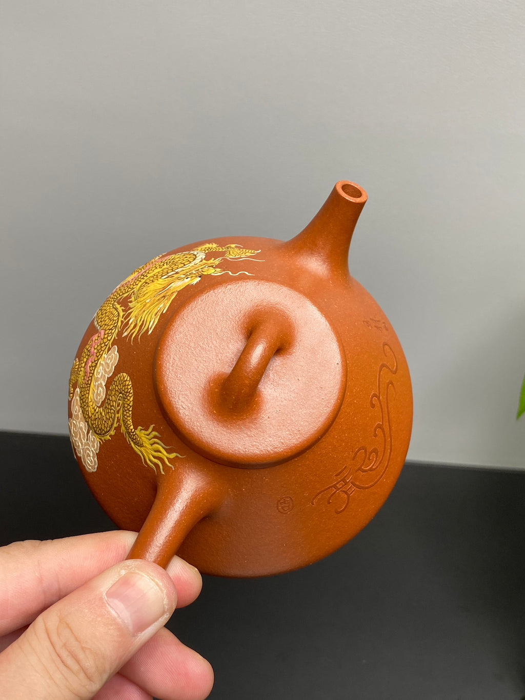 沈更轶～邱玉林巅峰联诀《子冶石瓢》 典藏传世——原矿优质降坡泥·260cc ——正高级工艺美术师·沈更轶 亲制 ——中国陶瓷艺术大师·邱玉林装饰 龙🐉