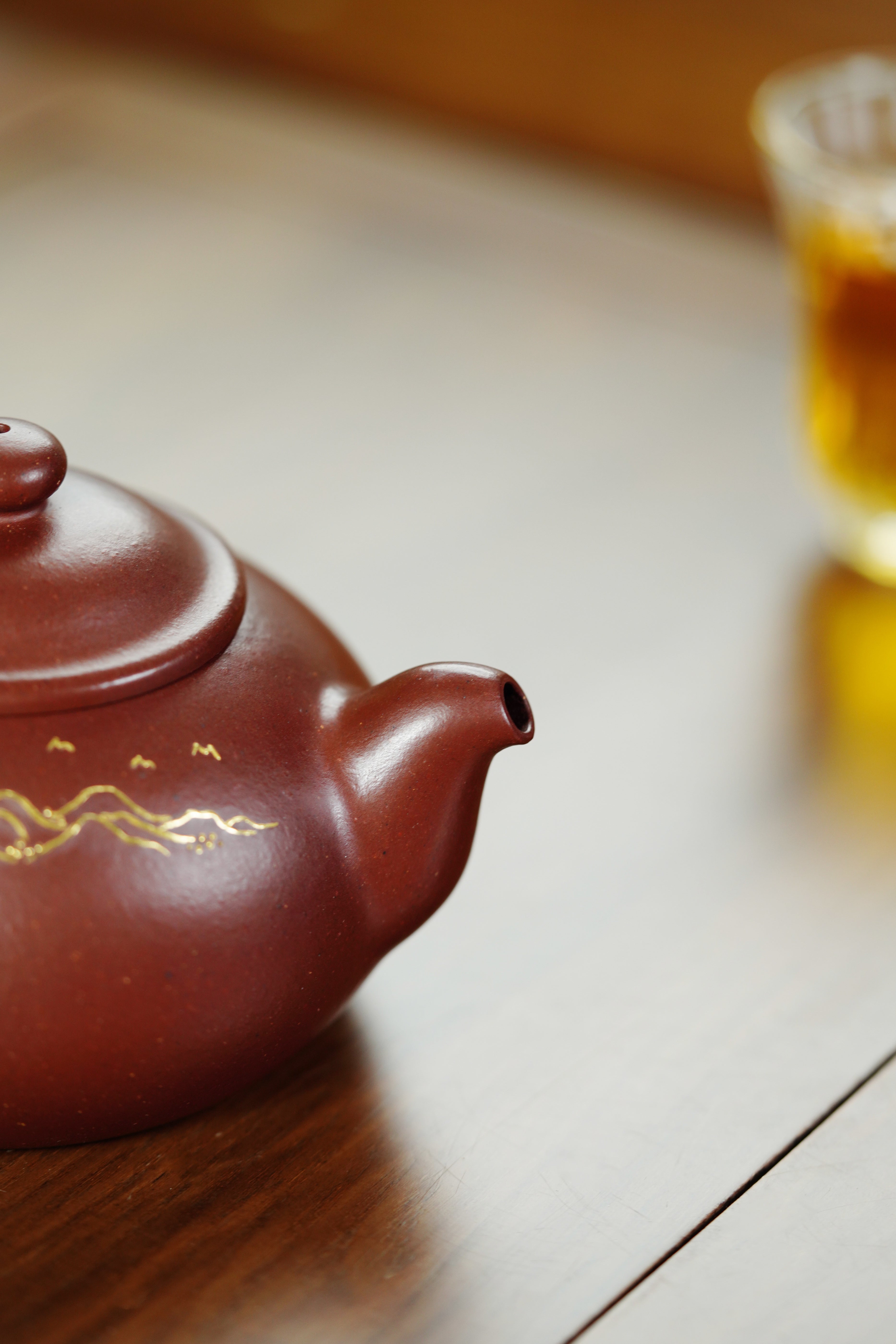 殿堂级顶奢臻品《上善若水壶》，传世收藏、礼赠天花板重器👍——原矿优质底槽清·260cc（24k真金款） ——中国陶瓷艺术大师·邱玉林 亲制