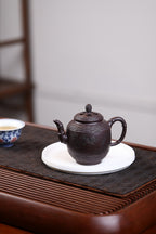《竹编宫灯》 国家级工艺美术师 鲍玉华 装饰：李玮（江苏省陶瓷艺术大师，正高）原矿家藏深井紫泥，300cc，菱形14孔出水
