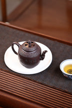 《竹编宫灯》 国家级工艺美术师 鲍玉华 装饰：李玮（江苏省陶瓷艺术大师，正高）原矿家藏深井紫泥，300cc，菱形14孔出水