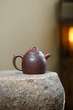 《秦权》 王敏（正高级工艺美术师）装饰：李玮（江苏省陶瓷艺术大师，正高）黄龙山红皮龙古法柴火烧，430cc，菱形14孔出水