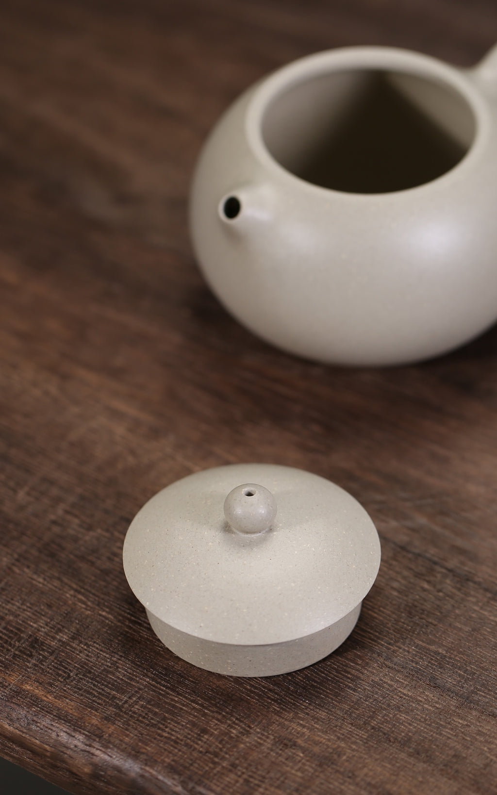 『西施』·象牙白段·150cc·9孔  张金龙制 优质白段，区别市面上同类产品，泡茶不粘茶垢，玉质感佳，细腻光洁