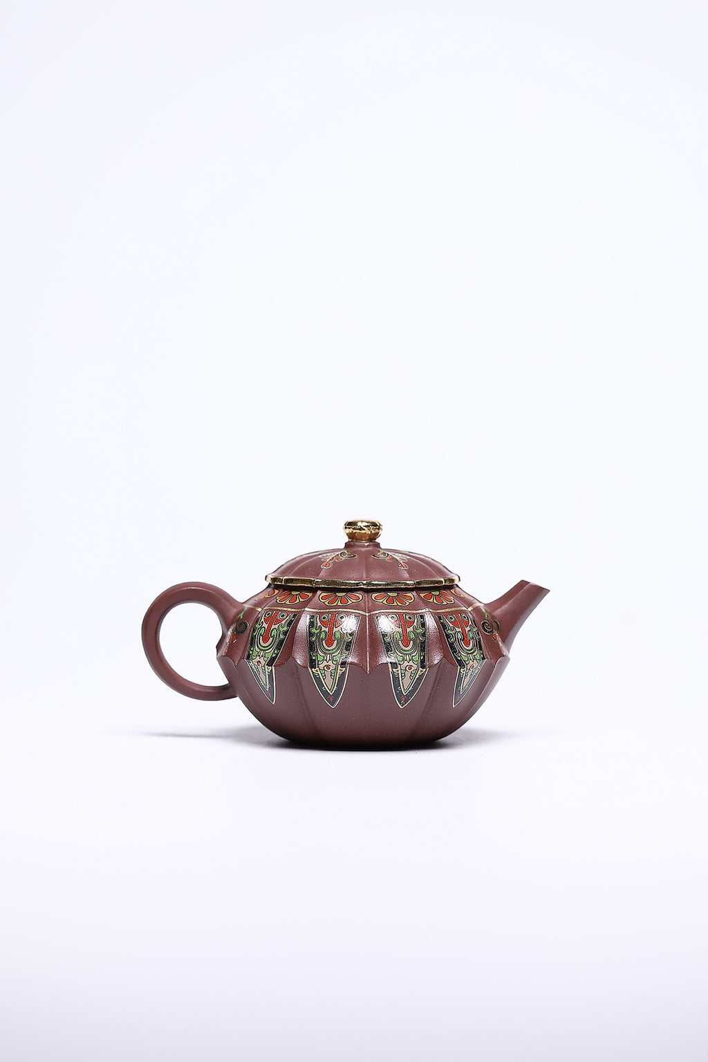 双省名人经典之作【筋文合菱】 泥料：原矿紫泥 容量：250cc 作者：韩小虎 研究员级高级工艺美术师