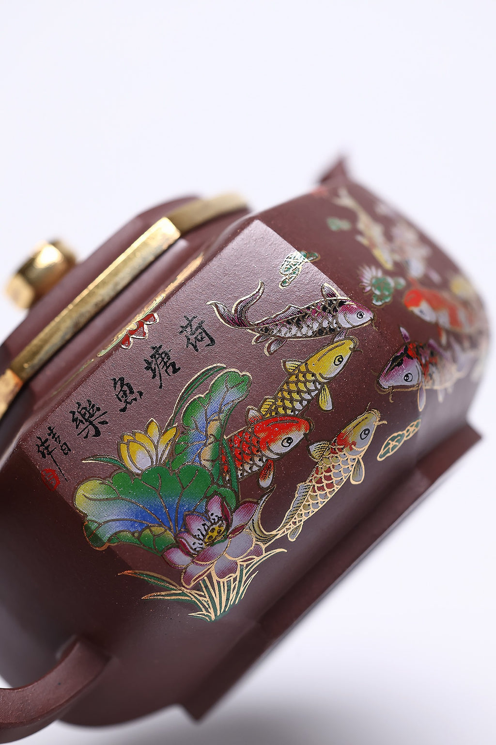 双省名人经典之作【六方雪华】 泥料：原矿紫泥 容量：320cc 作者：韩小虎 研究员级高级工艺美术师