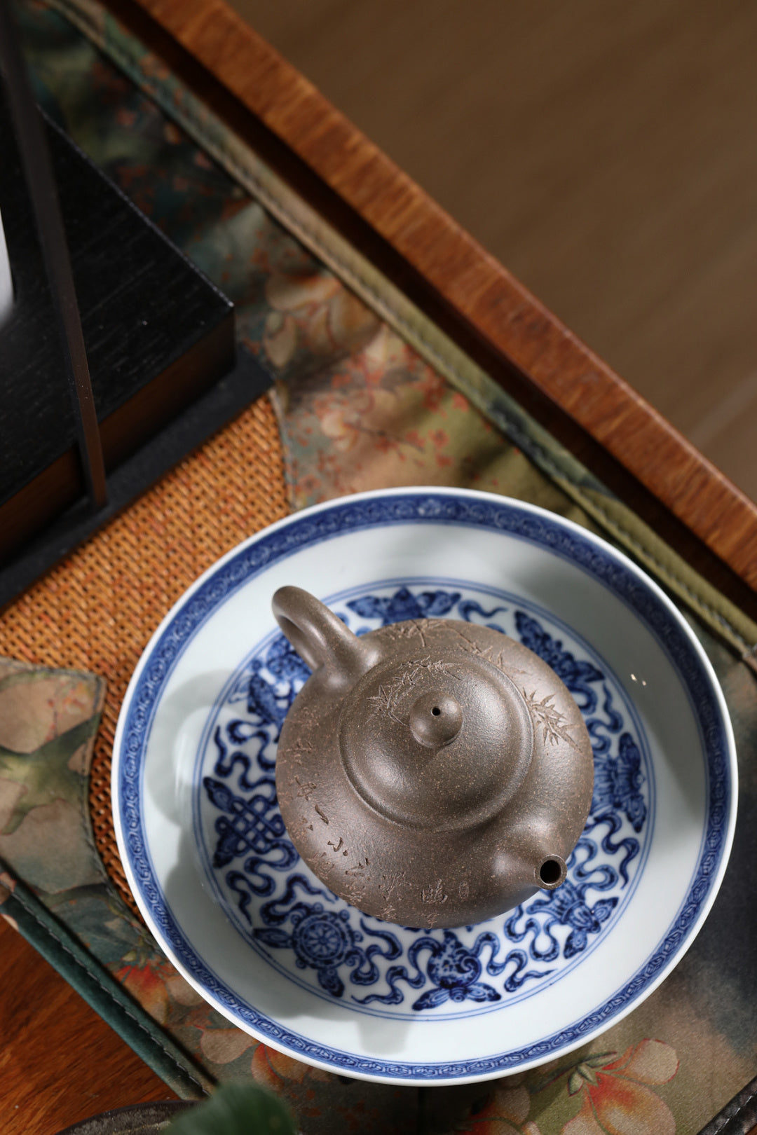 周良红容天壶145cc - 原矿青段砂豪华茶具