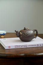 手工松鼠葡萄花器 | 全手工紫泥作品