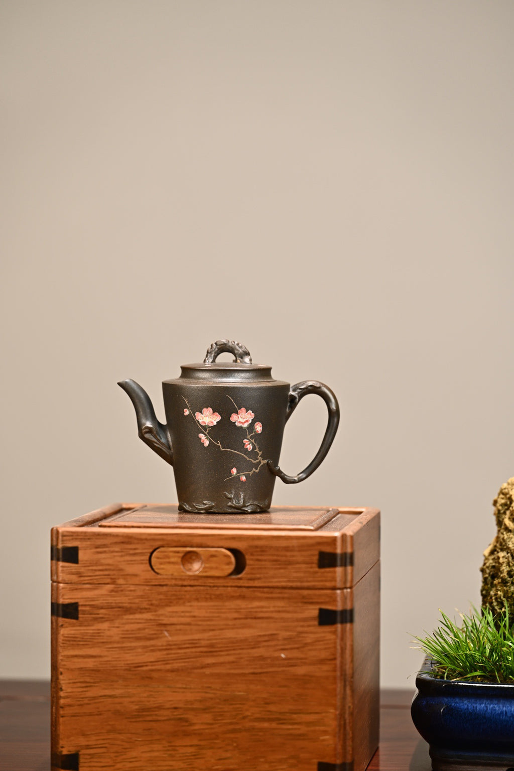全手工梅香茶壶 - 210cc 茶具艺术品