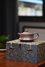 “大生壶”第五代嫡传  范家壶庄少庄主  范坚【惠风】  范坚制.张重庆刊  原矿紫泥  280ml