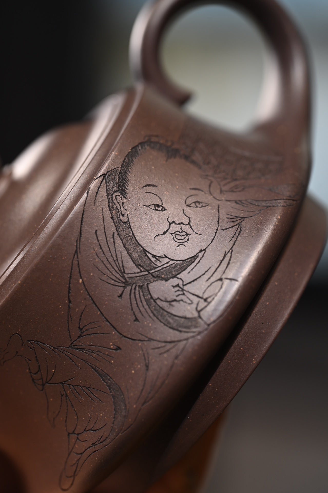 “大生壶”第五代嫡传  范家壶庄少庄主  范坚【惠风】  范坚制.张重庆刊  原矿紫泥  280ml