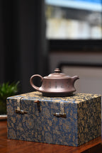 “大生壶”第五代嫡传  范家壶庄少庄主  范坚【惠风】  范坚制.张重庆刊  原矿紫泥  280ml