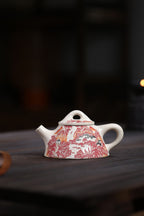 《霸王石瓢》 国家级工艺美术师 鲍玉华 装饰：李玮（江苏省陶瓷艺术大师，正高)原矿家藏梨玉段，180cc，菱形9孔出水