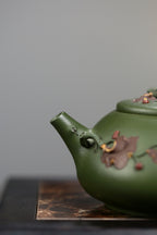 《松鼠葡萄》 国家级高级工艺美术师 蒋亚平 原矿民国绿泥，260cc，菱形9孔出水