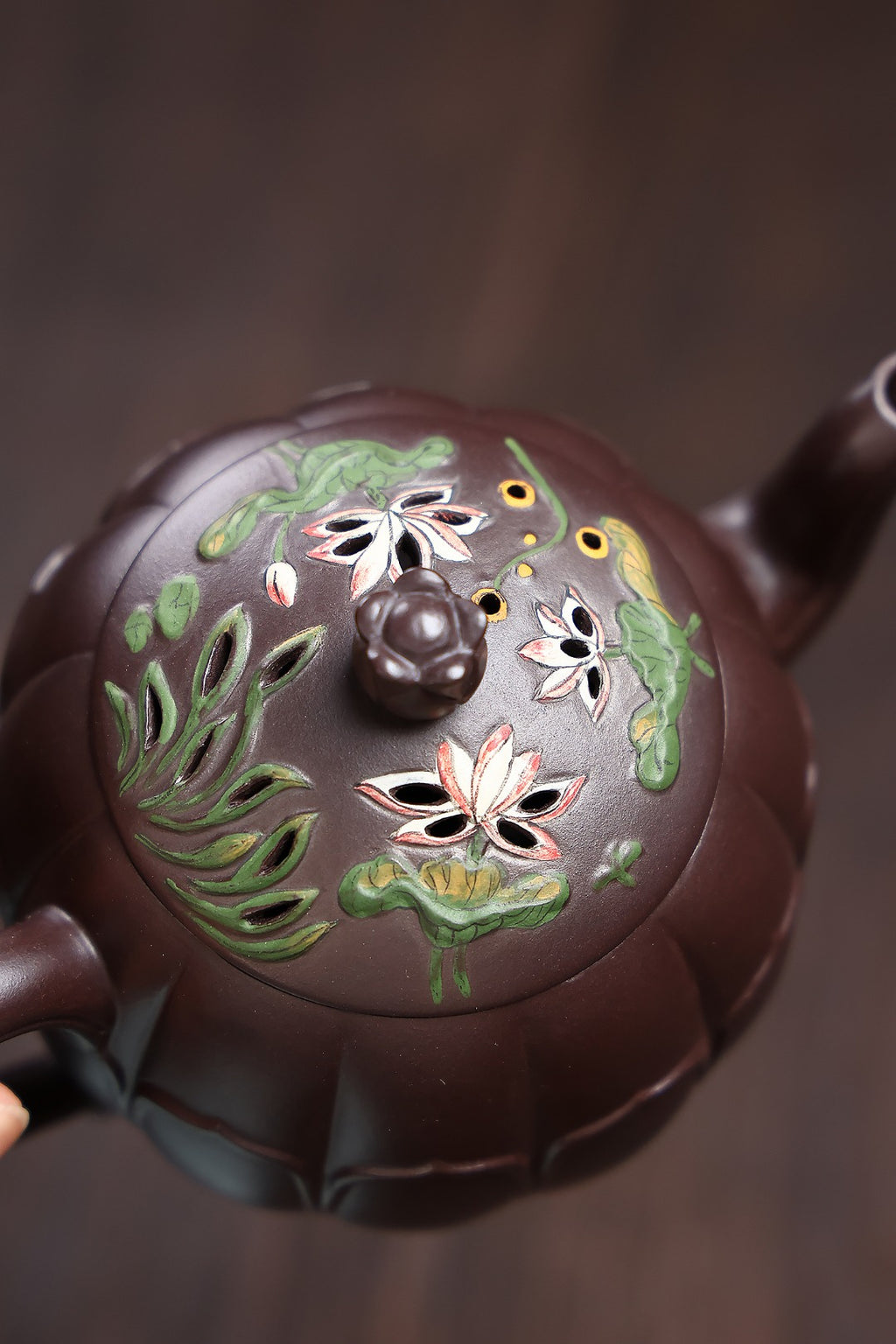 《莲开九华》 国家级工艺美术师 鲍玉华 原矿家藏深井紫泥，300cc，菱形14孔出水