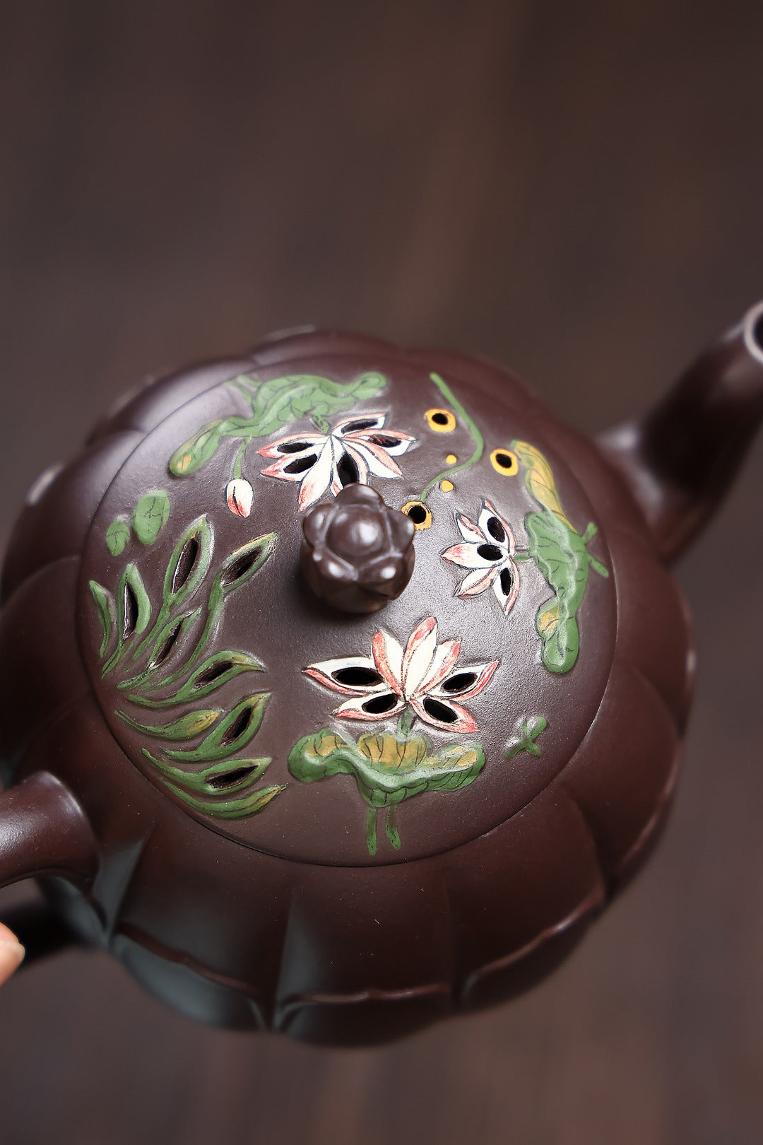 《莲开九华》 国家级工艺美术师 鲍玉华 原矿家藏深井紫泥，300cc，菱形14孔出水