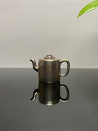 原矿优质紫砂·特色黄金贝壳烧《双圈壶》精品重器！  ——原矿优质底槽清 ·160cc ——著名紫砂陶艺家 马兰·制  &nbsp;非遗级黄金紫晶古法贝壳烧介绍
