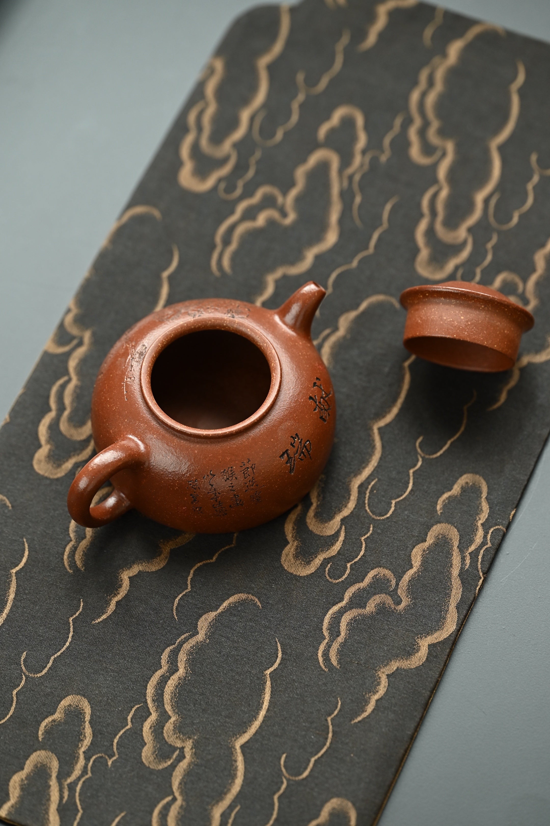 牛盖莲子·全手工  /正高工（研高）刘红仙作品 /容量150cc/原矿桂花砂