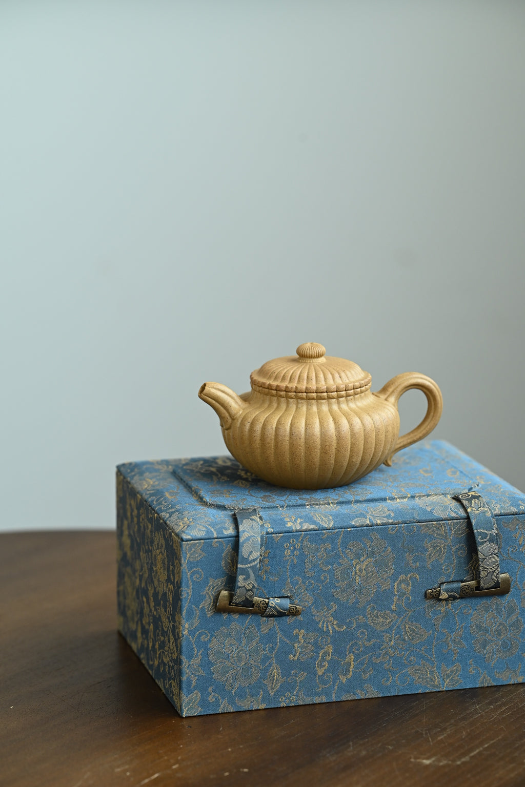 筋纹仿古· 全手工/大拍陶手雷罡作品（师承范伟群）容量130cc/家藏黄金段