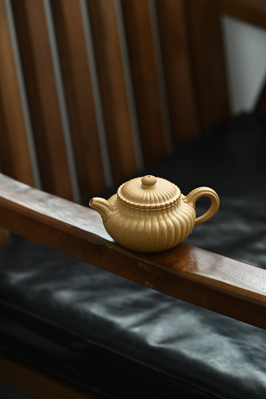 筋纹仿古· 全手工/大拍陶手雷罡作品（师承范伟群）容量130cc/家藏黄金段