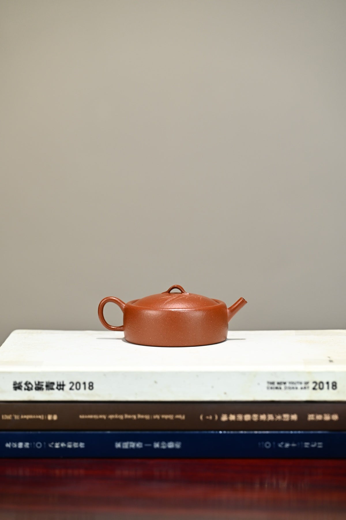 璞玉·手工 /容量120cc/原矿红降坡 非常符合现代审美的小壶，壶身扁圆