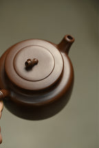 逸竹·全手工/容量190cc/极品紫泥 造型俊秀灵巧、典雅绝俗，流把、盖钮皆取竹段