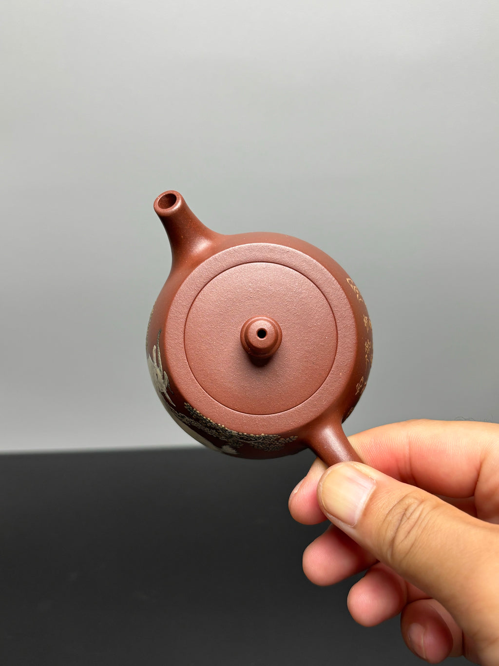 泥绘巅峰·藏界无双｜紫砂业界天花板·李金强亲绘稀世孤品【汉铎壶·松羊献瑞】羊🐑礼藏顶配｜尽显身份｜潜力重器👍（可高端私人定制）  原矿优质底槽清·200cc