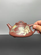 李金强亲绘稀世孤品【子冶石瓢】收藏传世｜礼赠顶级｜潜力重器👍（可私人定制） 原矿优质底槽清·280cc，子冶石瓢骨肉挺拔、线条利落，古朴壶身承载顶级工笔泥绘，业界No1。