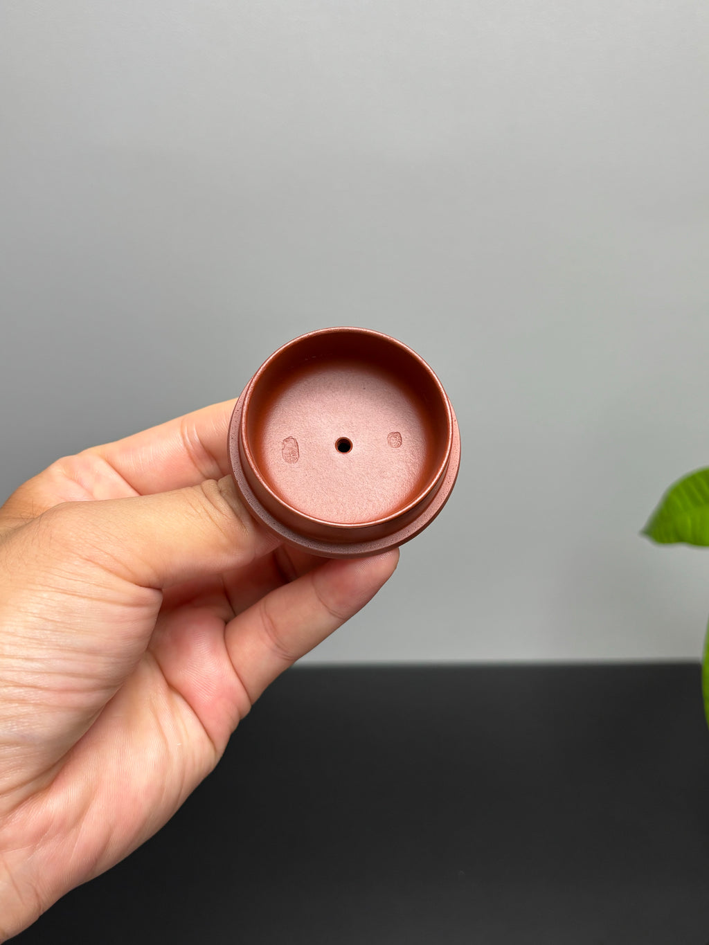 范泽锋大师夫人·汤宣武 原创紫砂臻品《冬至壶》｜礼藏传世重器👍  ——家藏原矿优质大红袍·230cc ——江苏省陶瓷艺术名人·汤宣武·制 ——江苏省陶瓷艺术大师·范泽锋监制