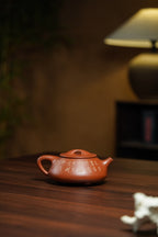紫砂业界天花板·李金强亲绘稀世孤品【景舟石瓢】礼藏顶配｜尽显身份｜潜力重器👍（可高端私人定制）原矿顶级金降坡泥·300cc