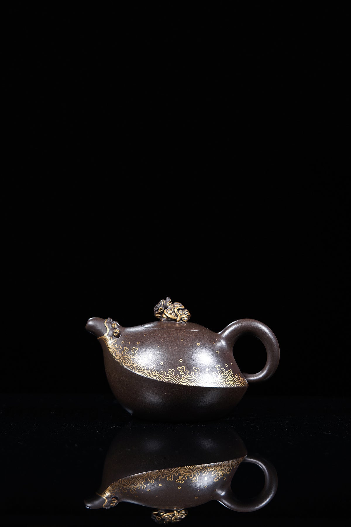 国大师王潇笠 金奖稀世臻品《四大灵兽·玄武》礼藏顶配 传世潜力重器！  ——原矿优质黑墩头·360cc ——中国工艺美术大师 王潇笠·亲制