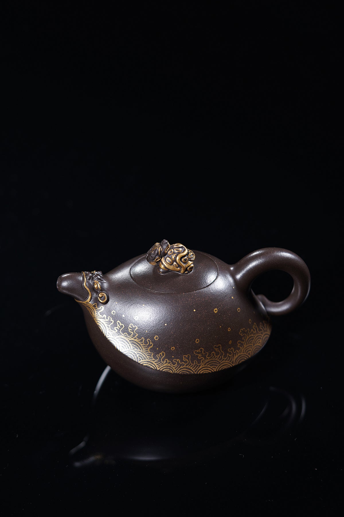 国大师王潇笠 金奖稀世臻品《四大灵兽·玄武》礼藏顶配 传世潜力重器！  ——原矿优质黑墩头·360cc ——中国工艺美术大师 王潇笠·亲制